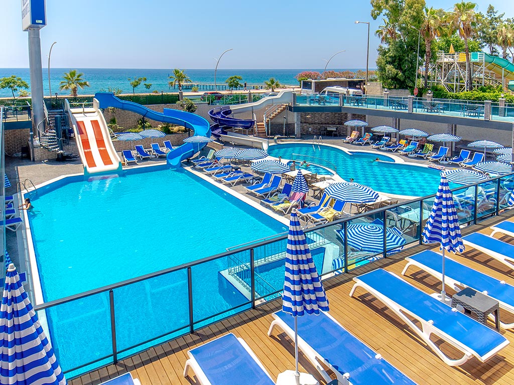 Relax Beach Hotel